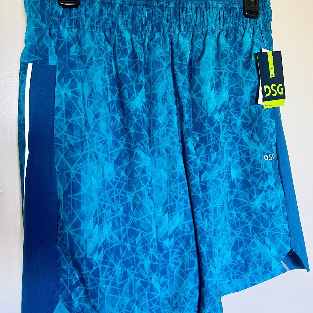 DSG Men's 7" Stride Run Shorts